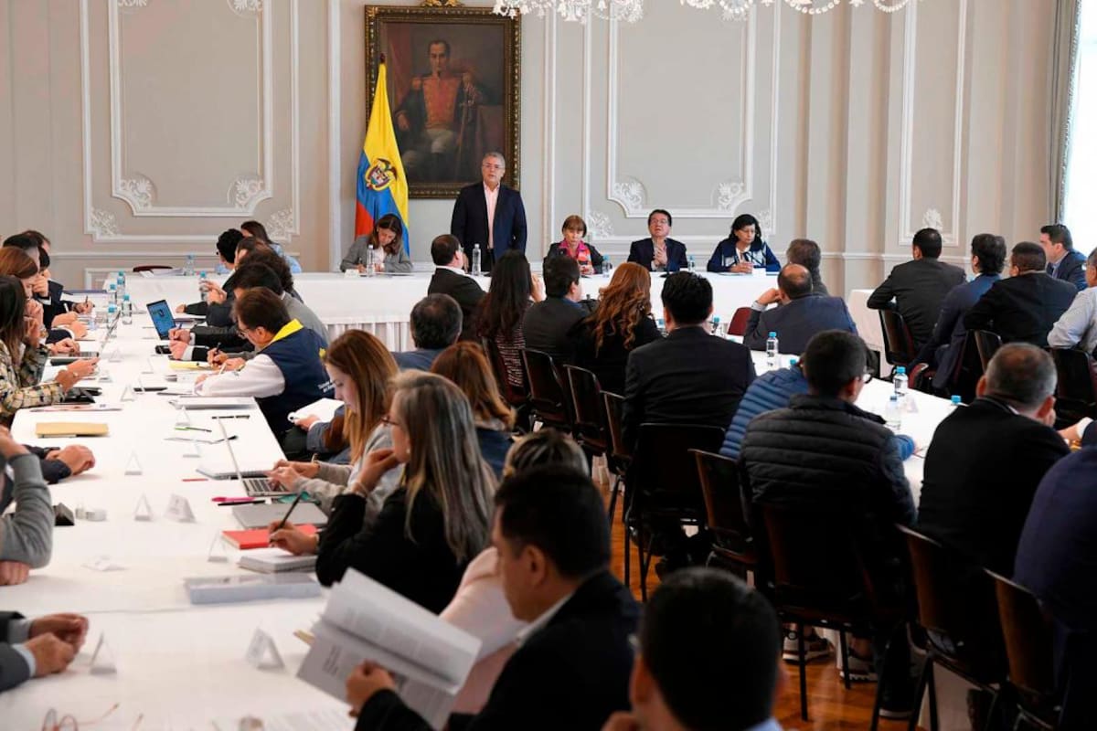 Coronavirus: alcaldes y gobernadores a reprogramar sus planes de gobierno