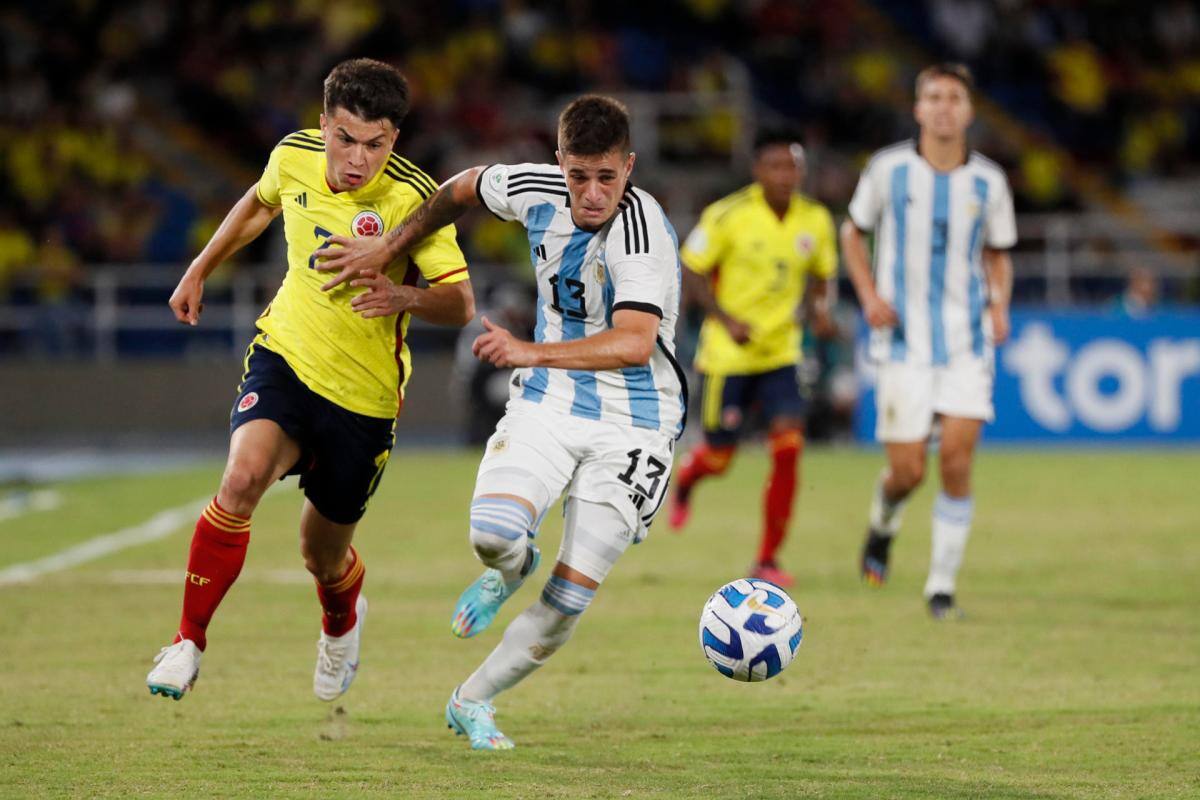 Colombia sufrió, pero venció a Argentina y avanzó en el Sudamericano Sub-20