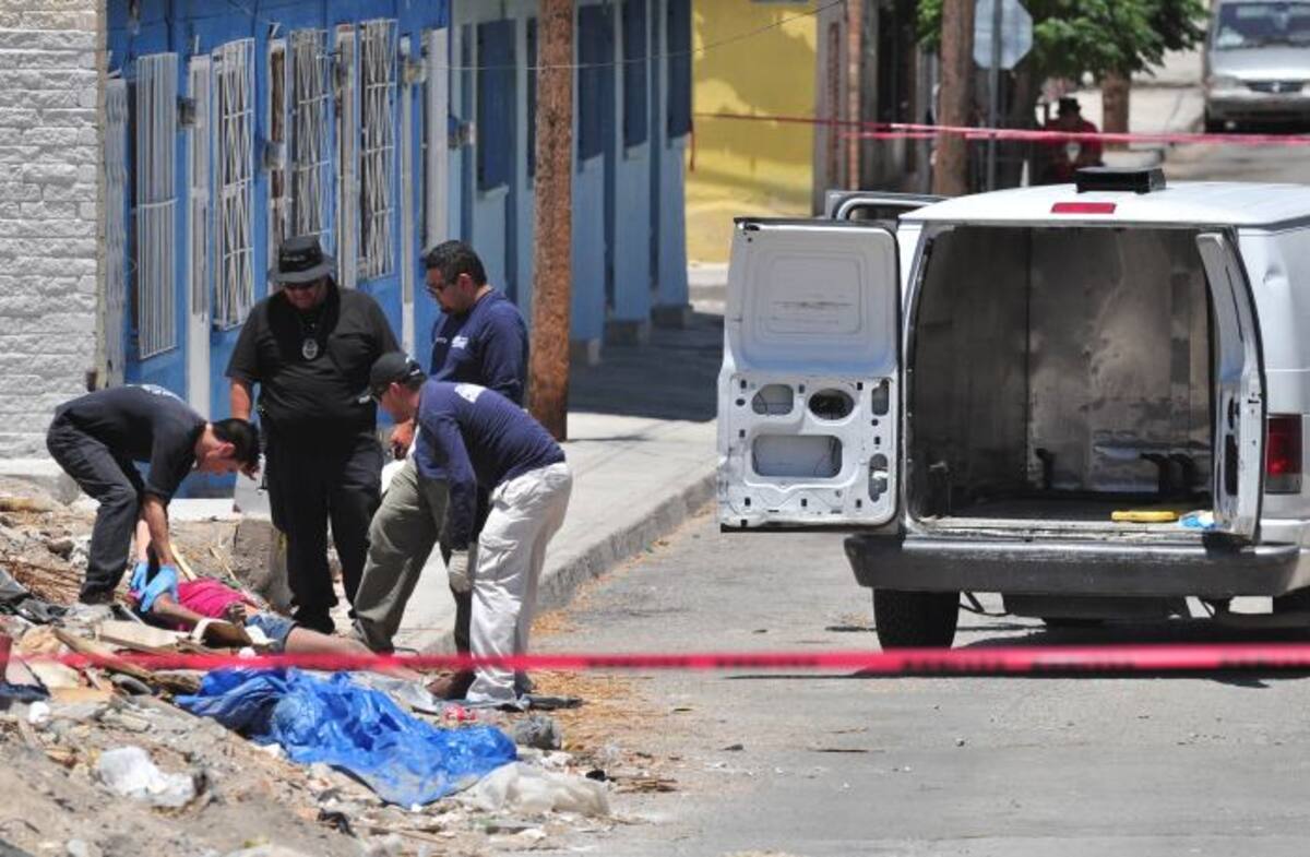 México es golpeado por una ola de violencia ligada al crimen organizado que según el gobierno federal ha dejado unos 70.000 muertos en los últimos seis años. AP