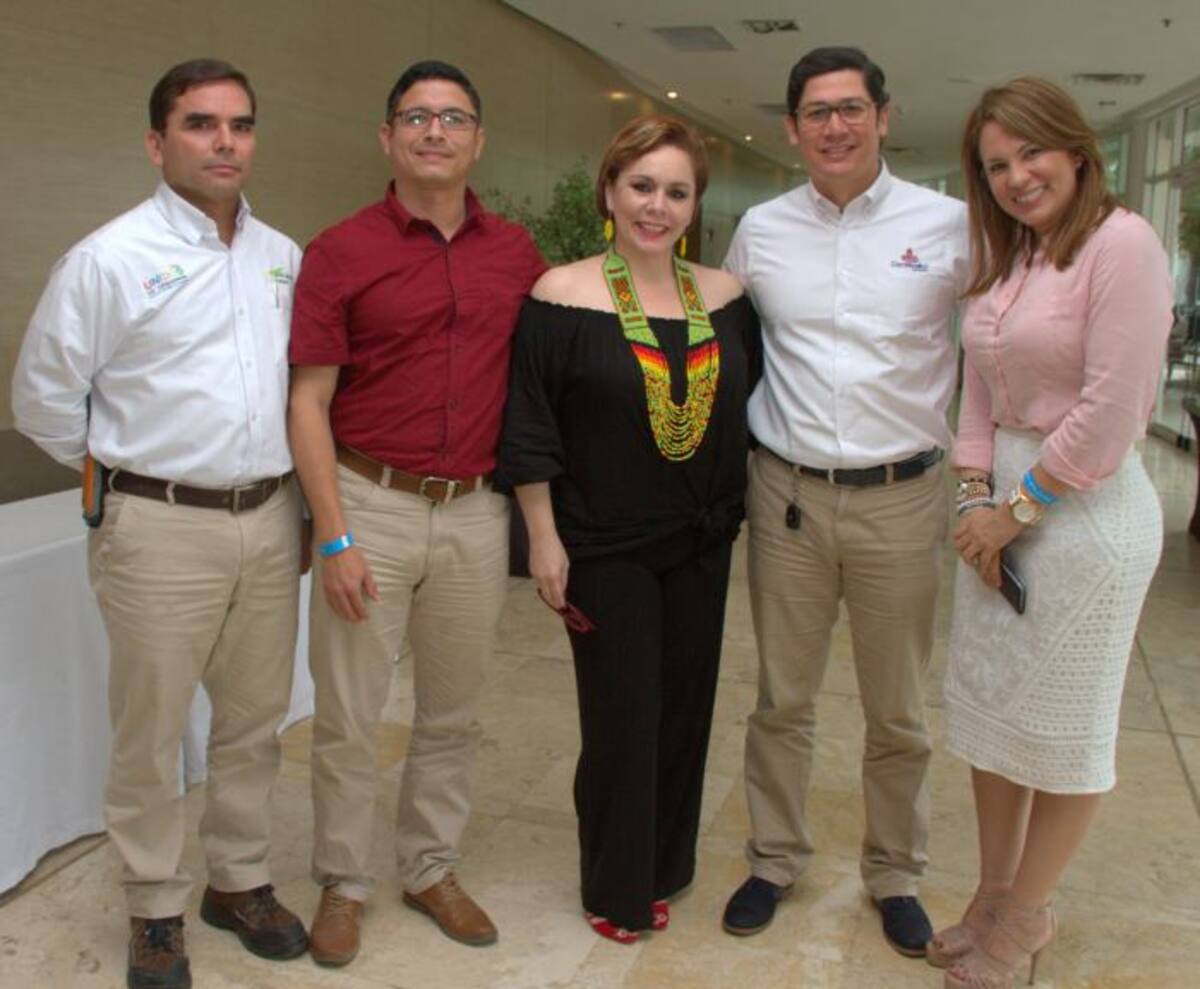 Iván Calvo, José Ricardo Escobar, Jessica Mac Master, Donaldo Castro y Mónica Rodríguez. MARUJA PARRA - EL UNIVERSAL
