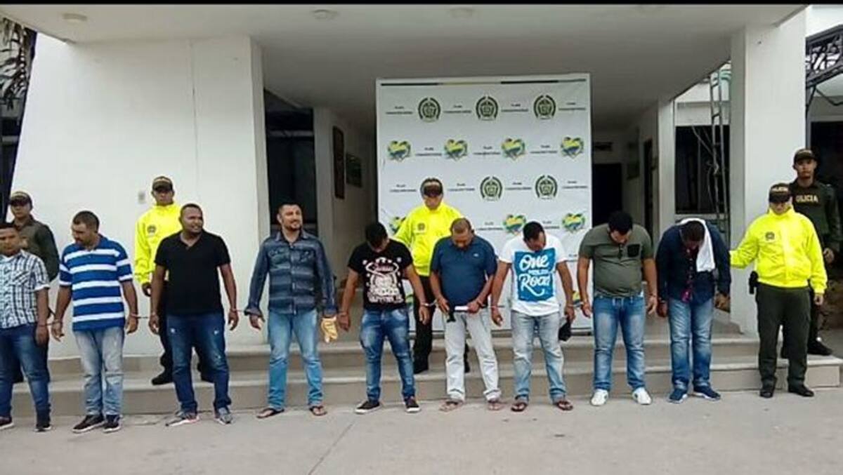 Los capturados de las bandas desarticuladas dedicadas al fleteo y al hurto. cortesia
