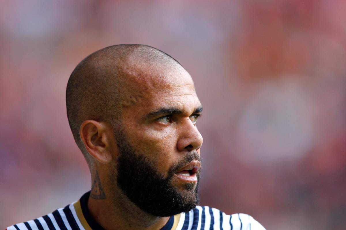 Oficial: Dani Alves irá a juicio por agresión sexual
