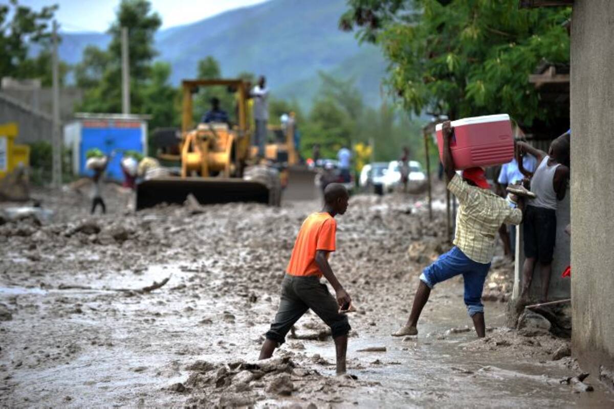 Daños causados por la tormenta tropical Erika. AFP HECTOR RETAMAL