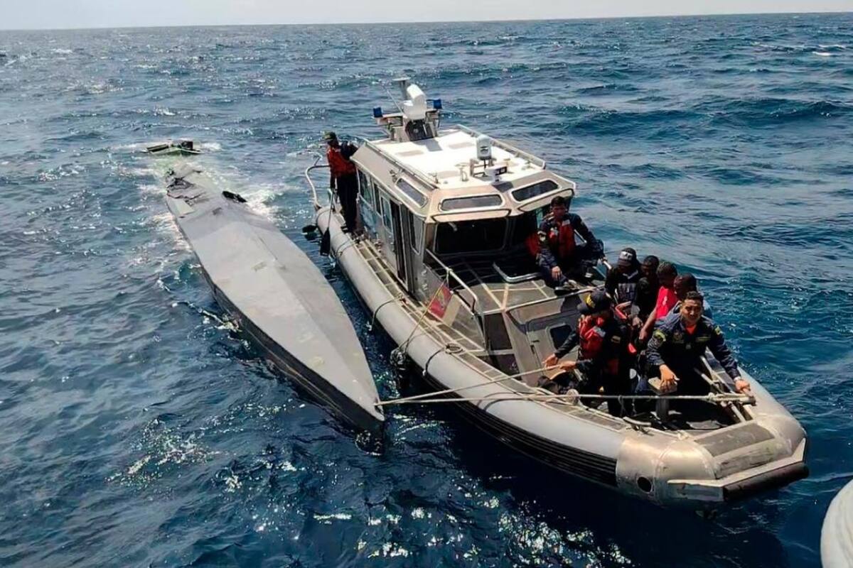 En dos submarinos cae el mayor cargamento de cocaína incautado en el año