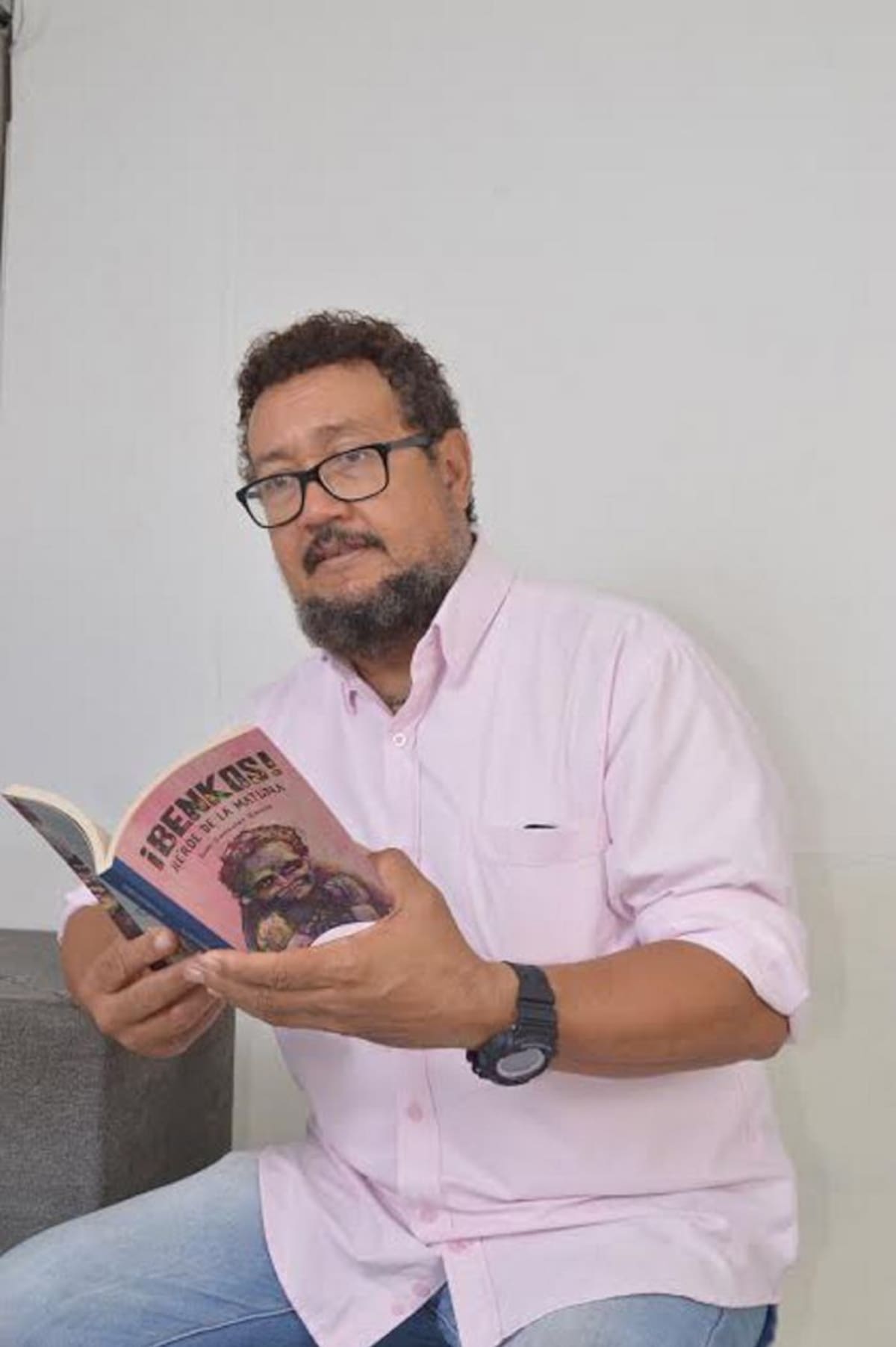 Iván González, autor de la novela sobre Benkos Bioho. cortesía