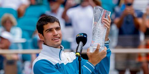 ¡Alcaraz hace historia y es campeón de Miami