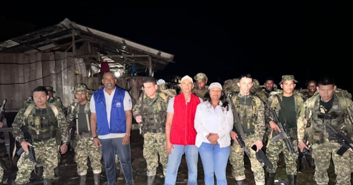 Confirman la liberación de los 18 militares secuestrados en Chocó