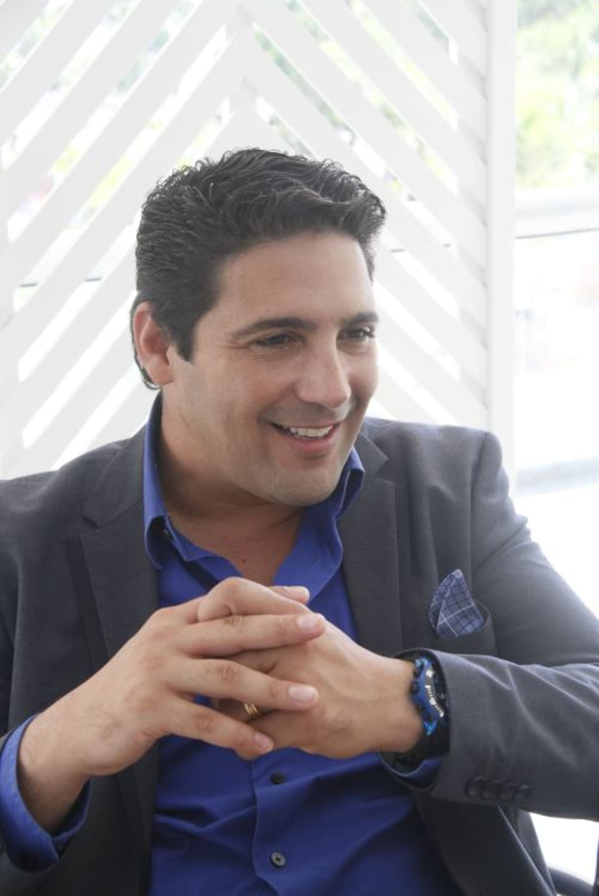 Un hombre muy coqueto es el reconocido actor y presentador.