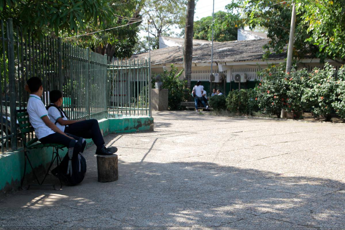 Así va la contratación de ‘cuidadores’ para los colegios públicos