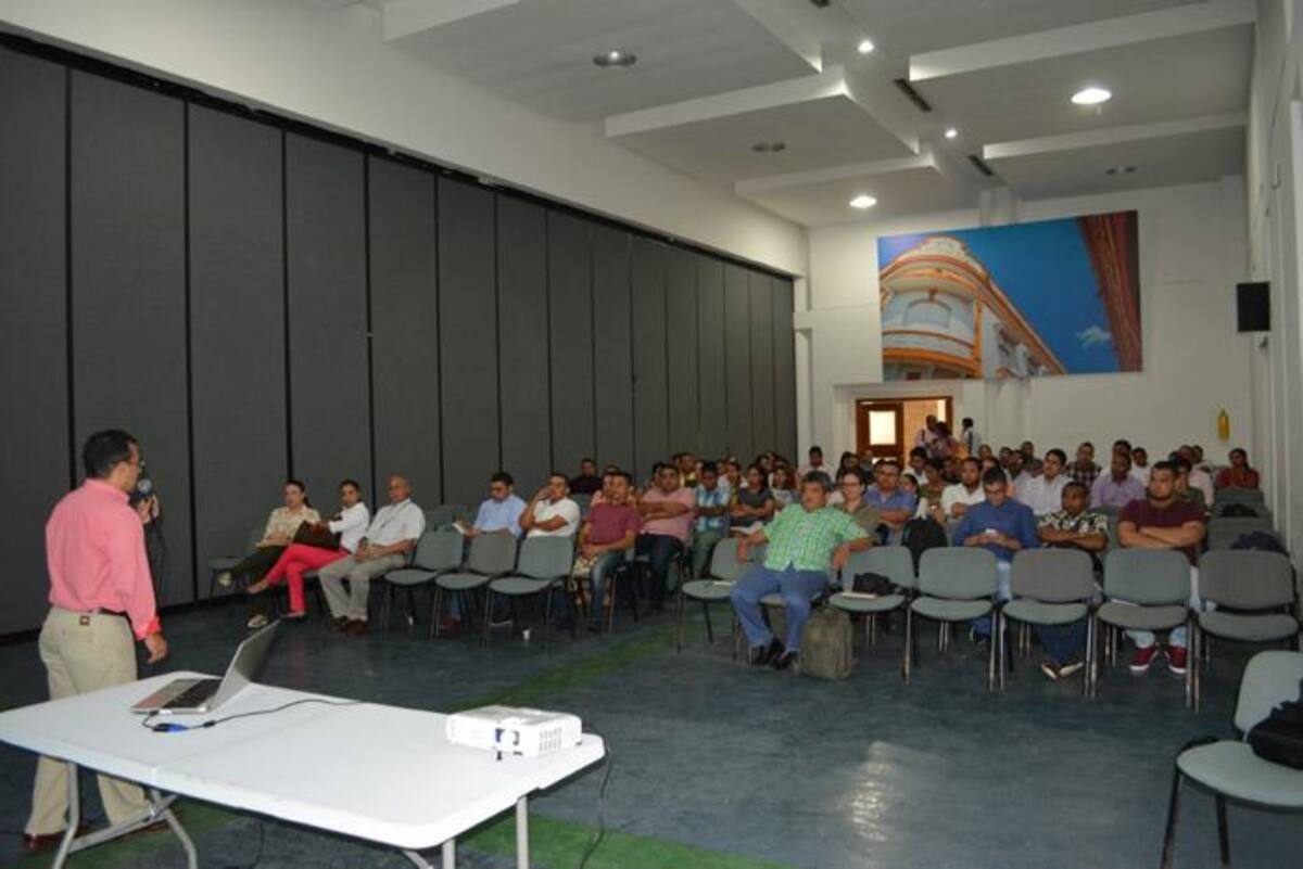 Capacitación de la Auditoría a sujetos de control en Córdoba. cortesía