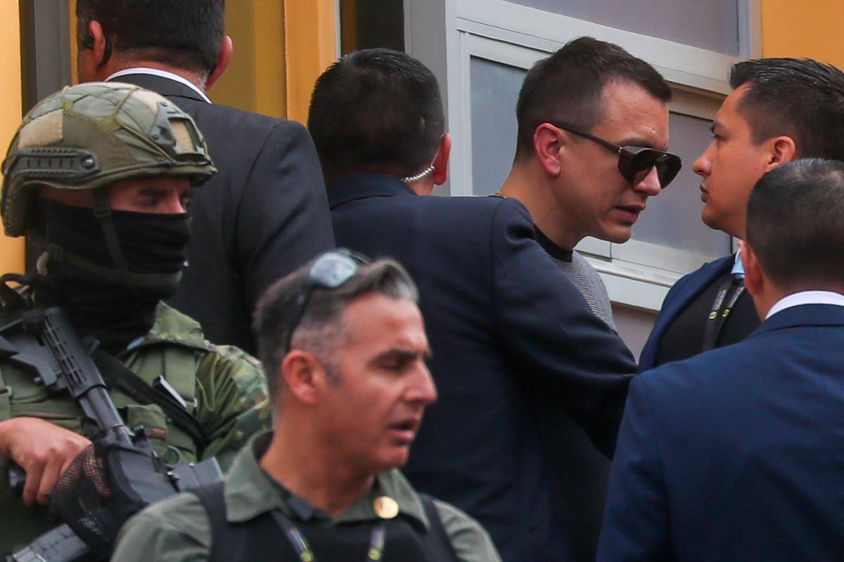 “Estamos en estado de guerra y no podemos ceder ante estos terroristas”: Noboa