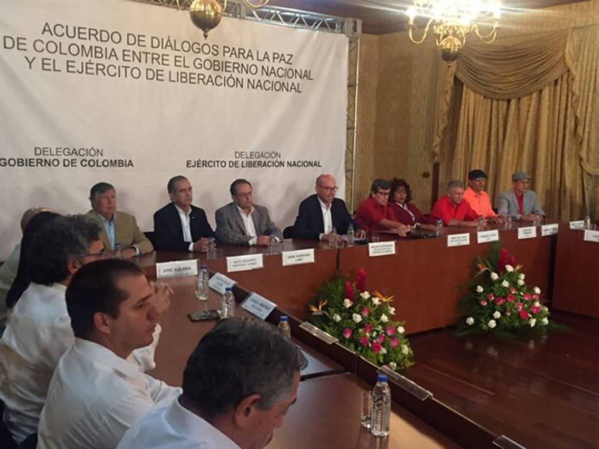 Anuncio oficial para la activación de la mesa de conversaciones entre el Gobierno Nacional y la guerrilla del ELN. Colprensa