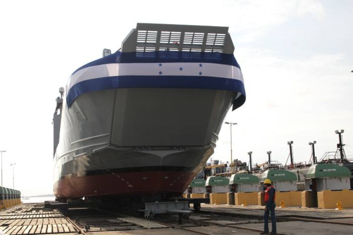 El navío, construido por Cotecmar, tuvo un costo de 13,5 millones de dólares y tardo 11 meses. Oscar Diaz/ El Universal