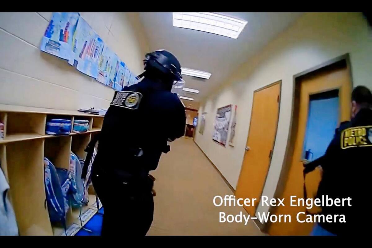Video: Así neutralizó la policía a la tiradora en escuela de Nashville
