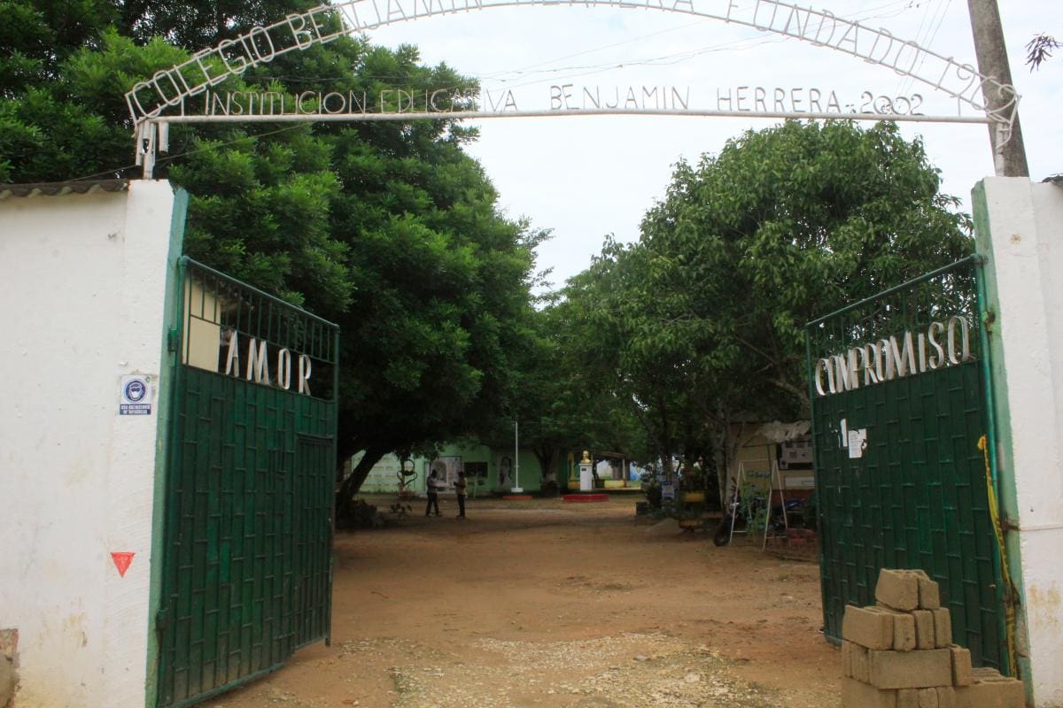 Colegio de Arjona está en presencialidad y aspira a la jornada única