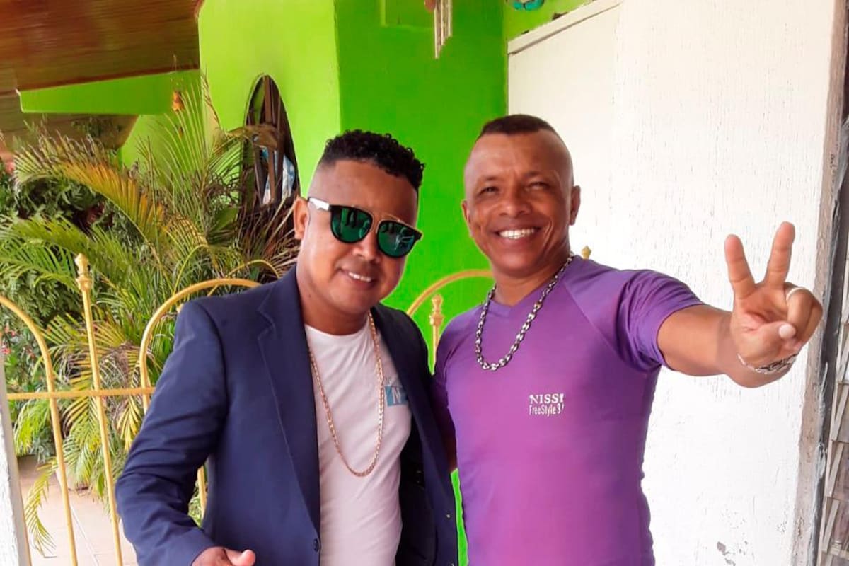 El Evangelista y Mr Pocho, con champeta para Dios