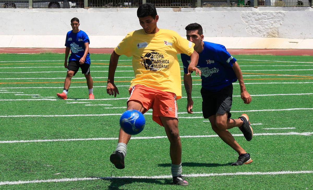 Gritos, porras, sudor, contactos fuertes, reclamos al árbitro y mucha pasión hubo en esta Copa América.