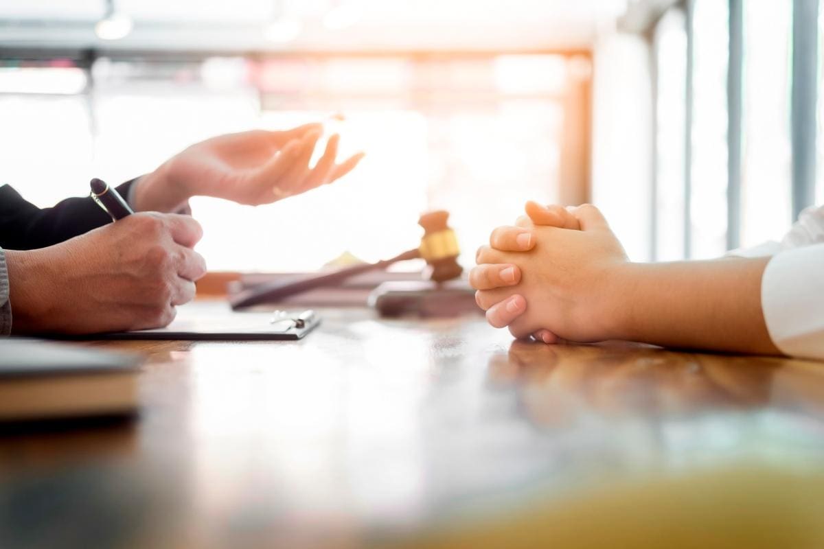 Consultorios jurídicos: asesoría legal para los más necesitados