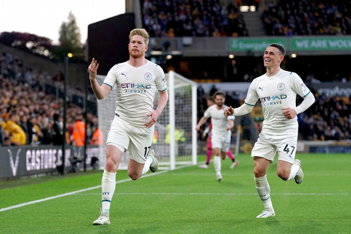 Póker de De Bruyne dispara al City hacia el título