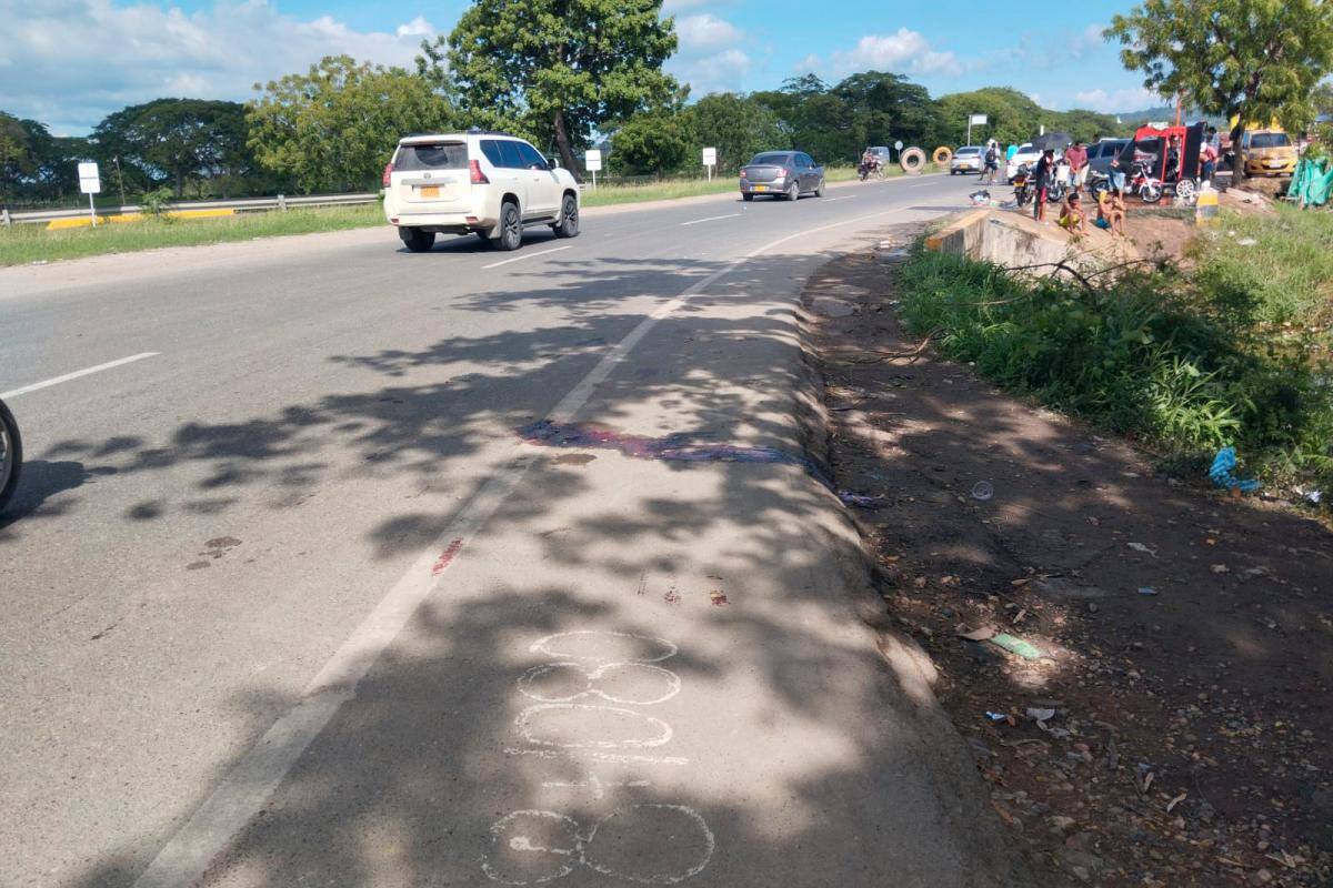 Frente a testigos, sicarios en moto asesinan a un hombre en El Pozón