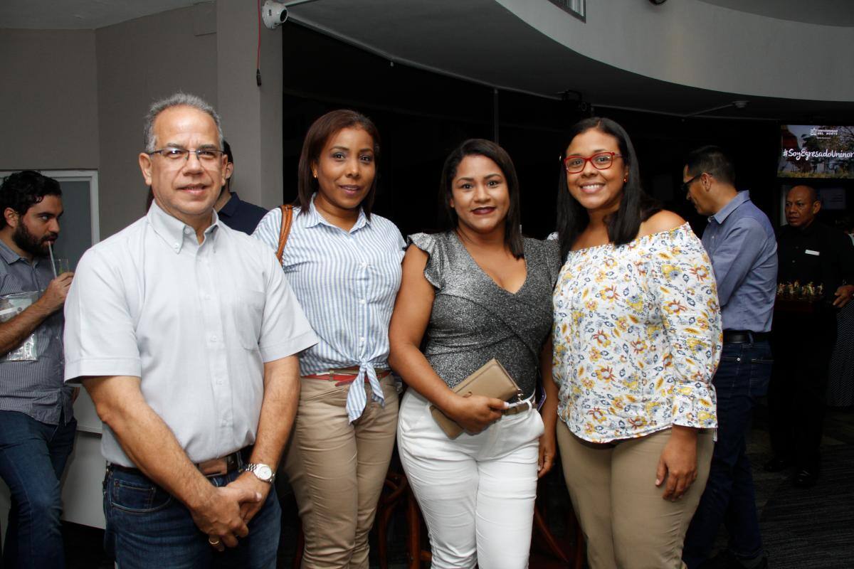 Juvenal Ramos, Gloria Ospino, Everlys Jiménez y Viviana Jurado.