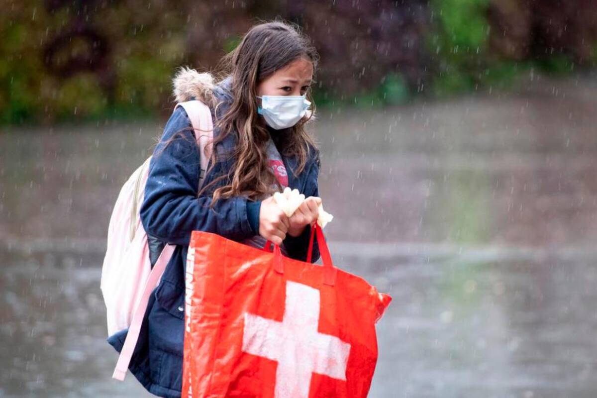 Suiza plantea la obligatoriedad de certificado COVID-19 en reuniones privadas