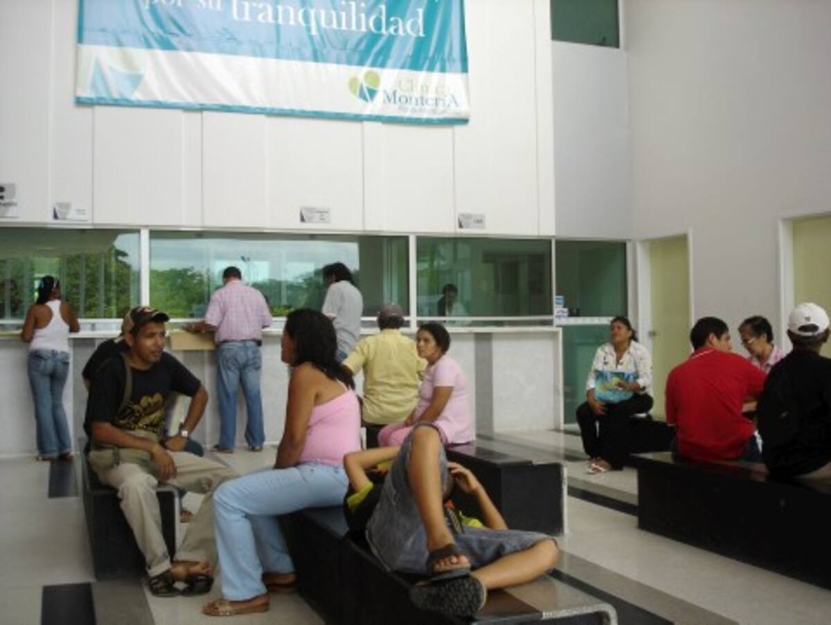 La clínica Montería fue embargada en la mañana de ayer por millonarias deudas. La clínica Montería fue embargada en la mañana de ayer por millonarias deudas.