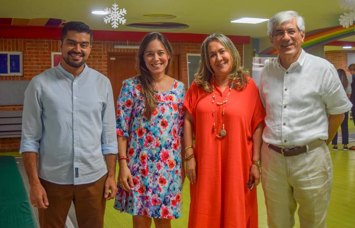 Carlos Santiago Cano, Juliana Berrío, Soraya Jaime de Espitia y Gustavo Ramírez Valderrama.