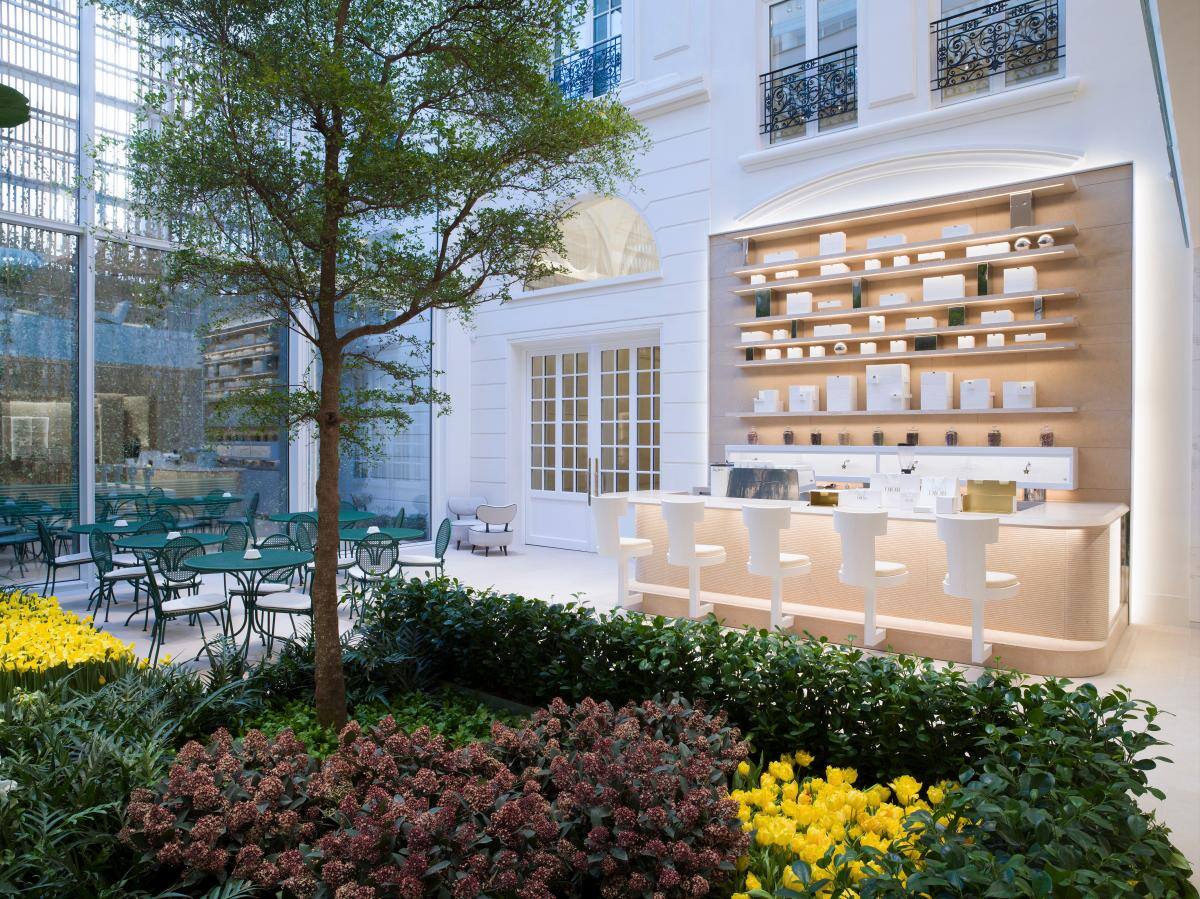 Una de las zonas sociales del Museo Christian Dior. // Foto: Efe.