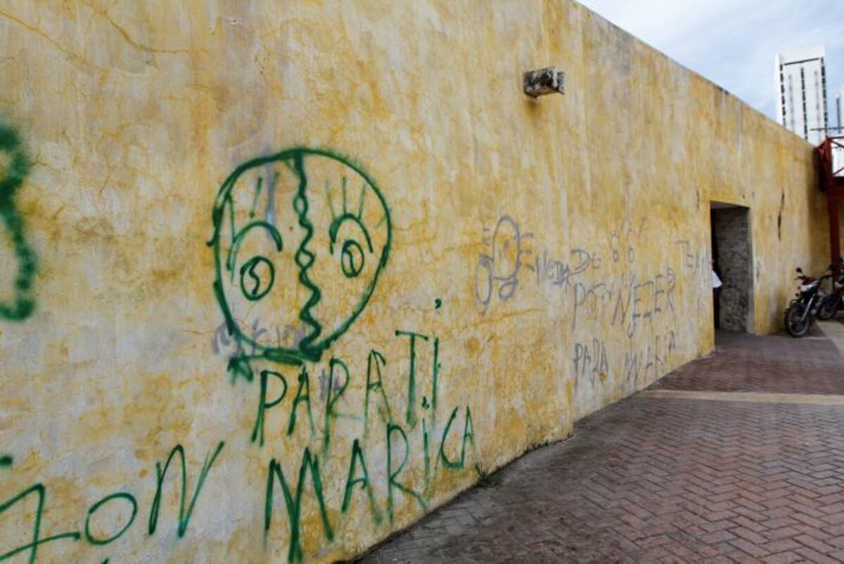La ETCAR invitó a la ciudadanía a denunciar grafitis o cualquier otro atentado en contra del patrimonio. JULIO CASTAÑO BELTRÁN - EL UNIVERSAL