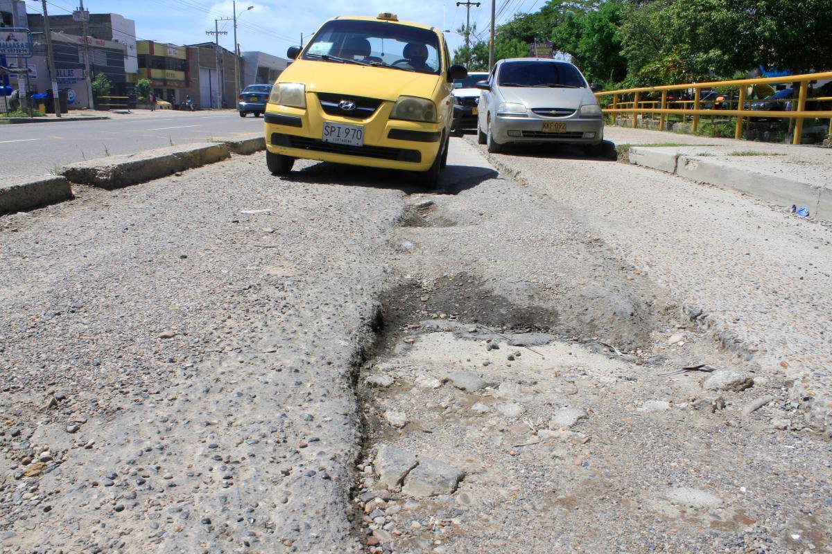 Presentan 167 propuestas para mejorar la malla vial de Cartagena