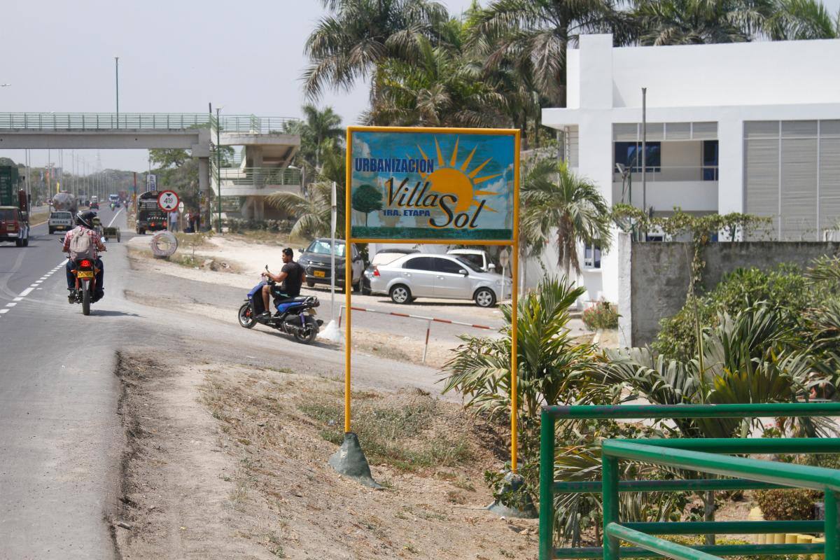 En Villa del Sol piden que se agilicen los buses del SITM