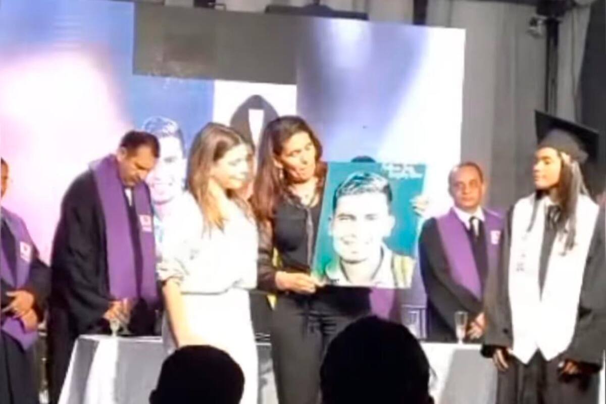 (Video) Sicario mató a su hijo y su madre fue a recibir su diploma de grado