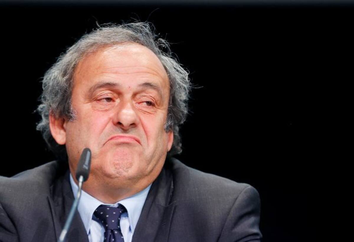 Platini revela triquiñuela hecha en Francia 98 para jugar la final con Brasil. AP Michael Probst