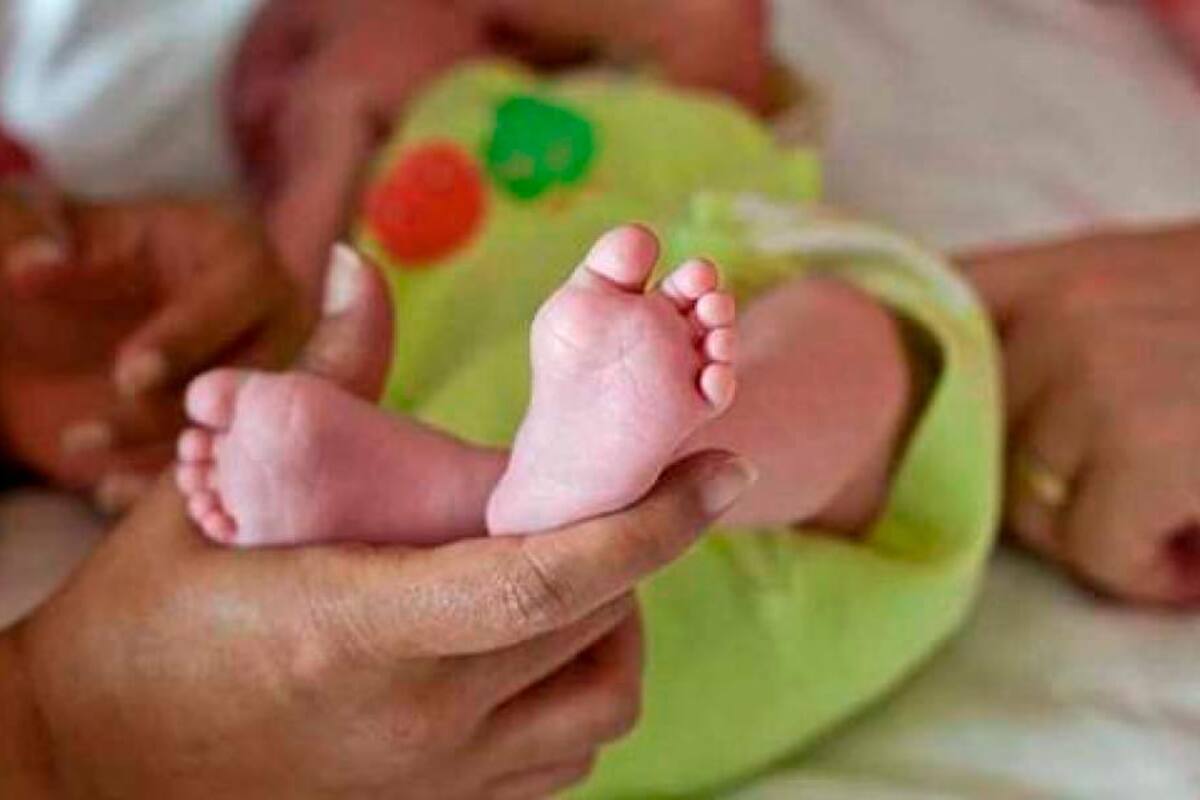 Zarandear a un bebé puede ser delito, sentenció la Corte