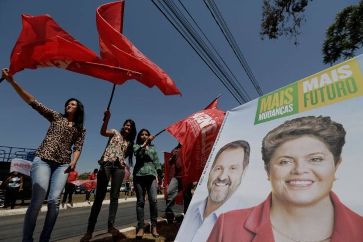 La incertidumbre sobre el resultado de las elecciones de octubre también ha provocado una caída en las inversiones (-5,3%), mientras el consumo de las familias permanece moderado (+0,3%). AP Eraldo Peres