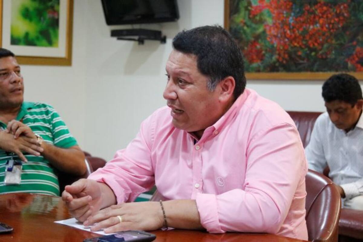 El alcalde Manolo Duque restó méritos a la acción que emprenden unos ciudadanos que dicen que no ha cumplido con su mandato. Archivo