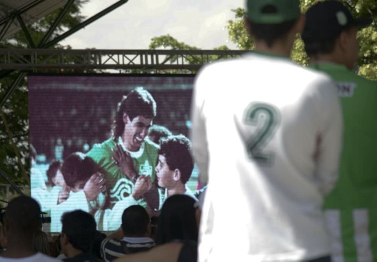 Tras marcar el autogol, Escobar dijo "la vida no termina aquí" y decidió volver a Medellín, pese a que su familia estaba en Estados Unidos. AFP RAUL ARBOLEDA