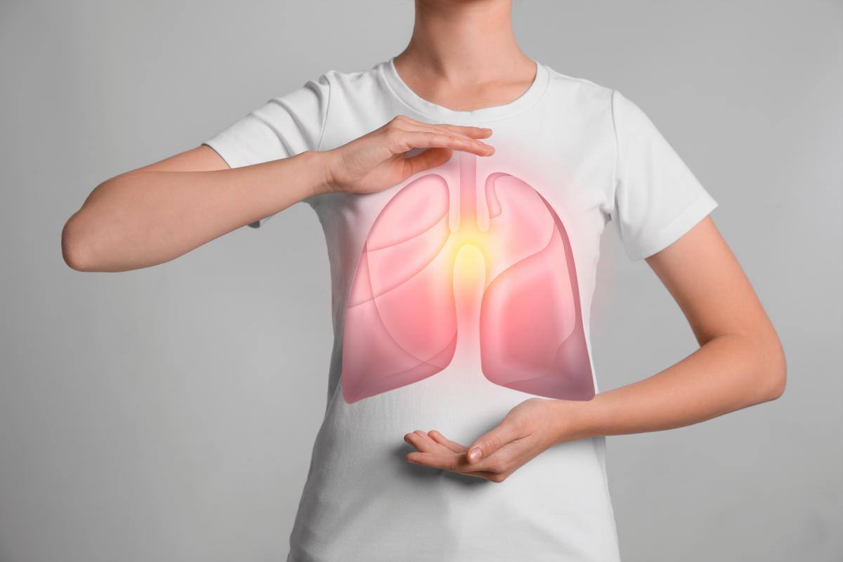 Ocho síntomas que pueden alertar de un cáncer de pulmón en mujeres