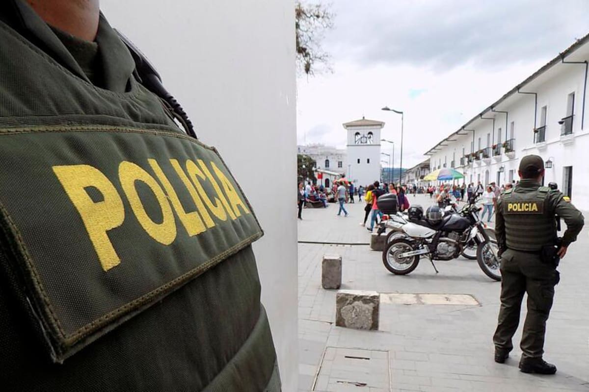 Policías que robaron joyería y casas lujosas están cerca de ir a la cárcel