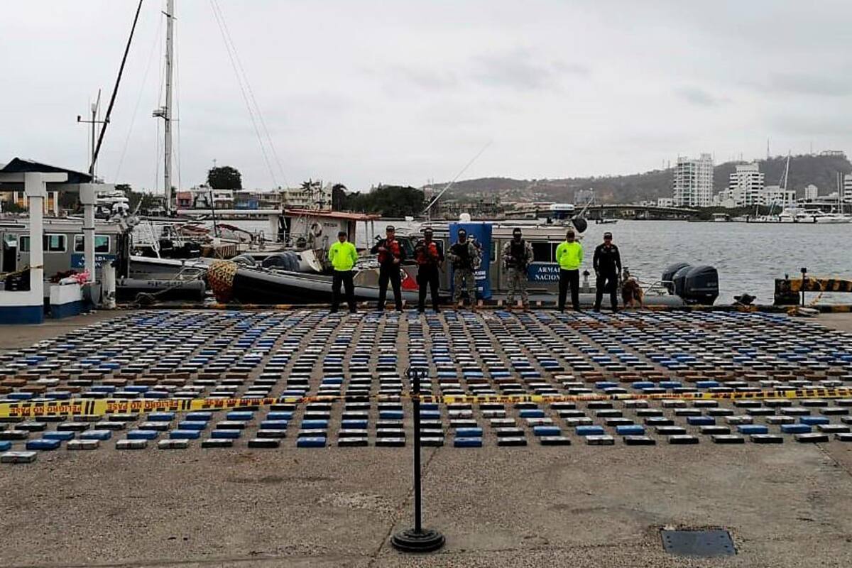 Incautan más de una tonelada de cocaína en playas de San Onofre