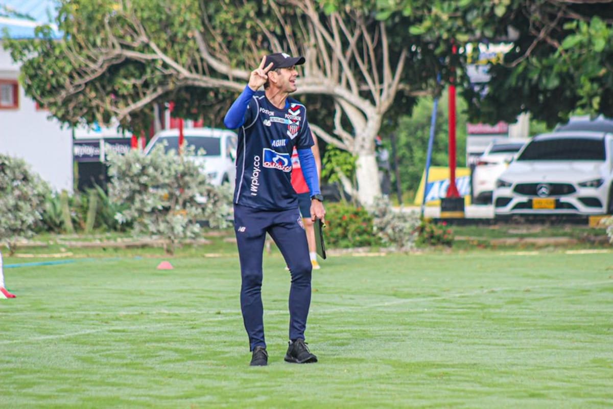 Atención: Arturo Reyes regresa a la dirección técnica de Junior de Barranquilla