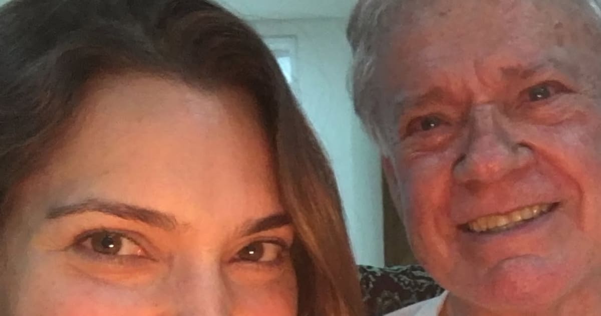 No más dolor”: Jessica de la Peña anunció la muerte de su padre, esto se sabe