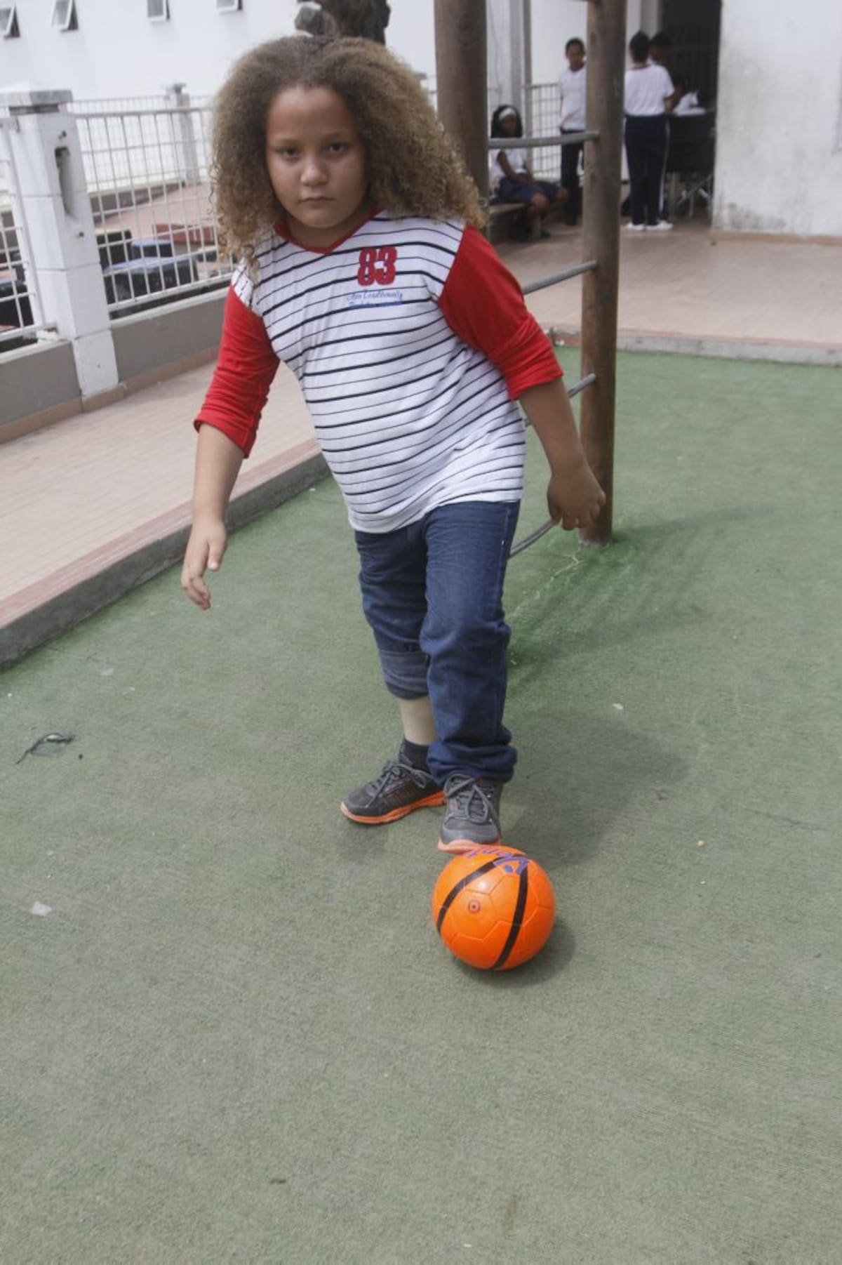 Jesus David juega fútbol desde pequeño, con lo que demuestra lo cómodo que se siente con su prótesis. Julio Castaño - El Universal