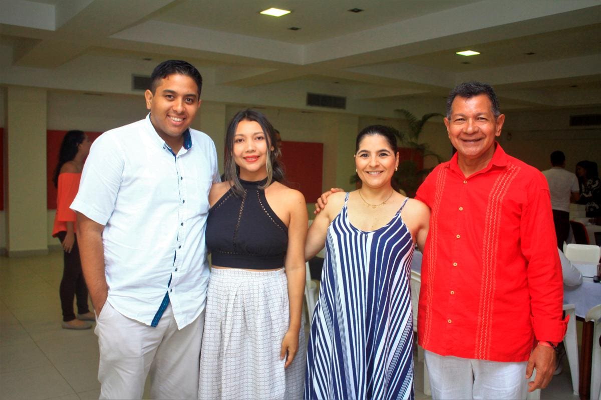 Javier Ramos, Ivis Martínez, Libia Domínguez y Jose Vital.