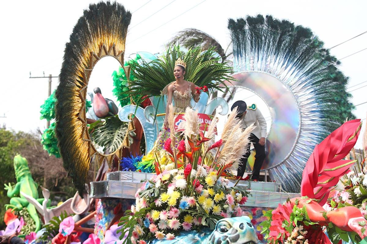10.000 danzantes revivieron La Batalla de Flores en Barranquilla