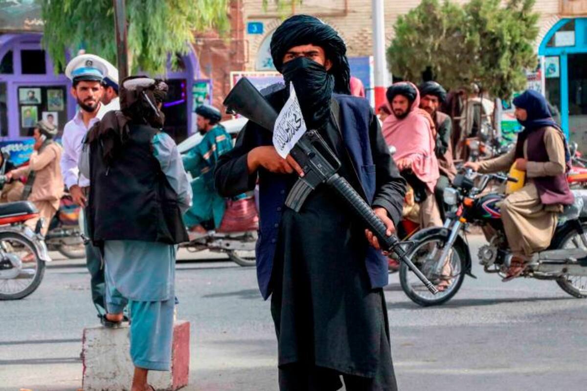 Los talibanes buscan la reconciliación y mujeres podrán trabajar según Islam