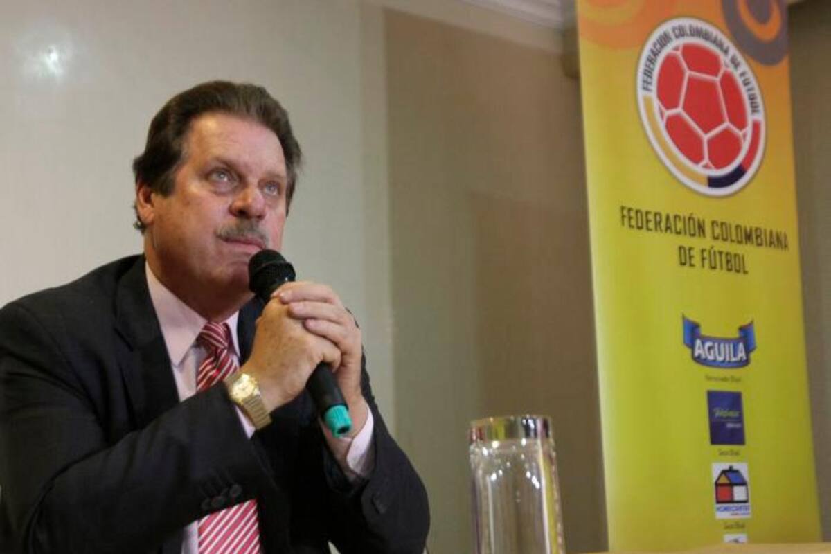 Multan a Federación Colombiana por reventa de boletos