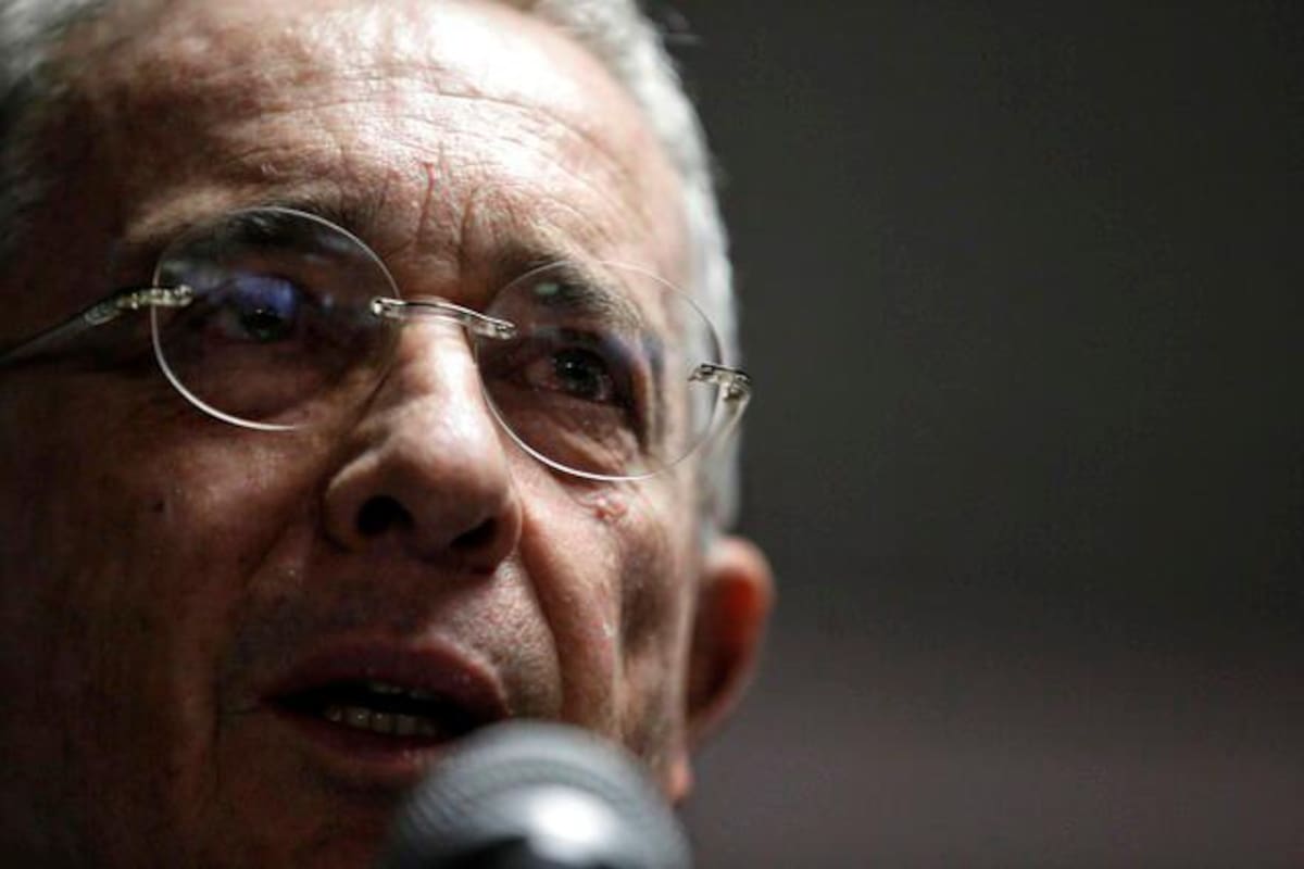 “Un monopolio estatal que sería gravísimo”: Uribe sobre reforma a la salud