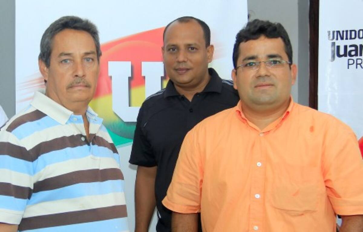 Concejales Iván González, Ramón Puello y Aníbal Moreno aseguran que pedirán una explicación ante el Directorio Nacional de la U. cortesía